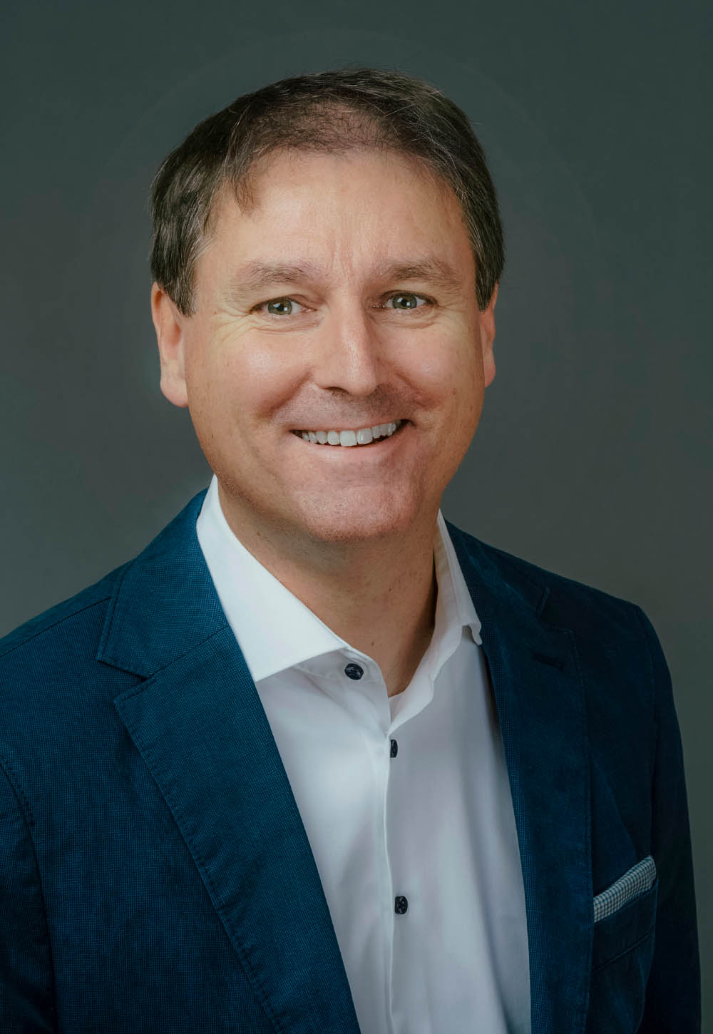 Bewerbungsfoto im Fotostudio Weinheim der Fotografen Petra und Jürgen fotografiert